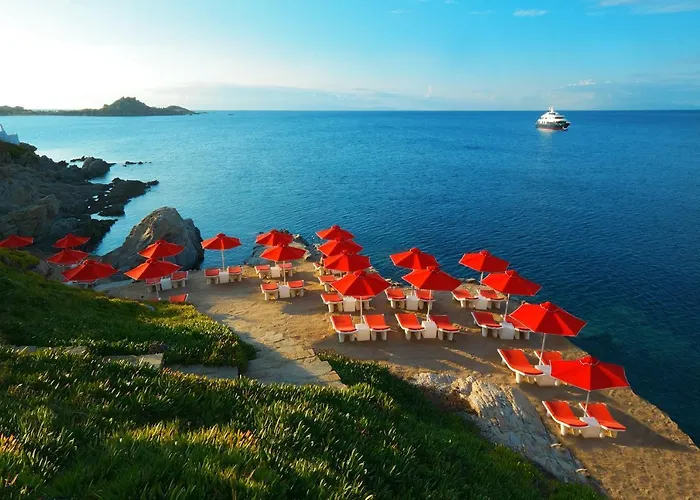 Petasos & - Small Luxury Of The World