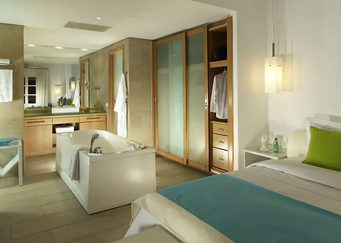 Petasos & - Small Luxury Of The World Üdülőközpont