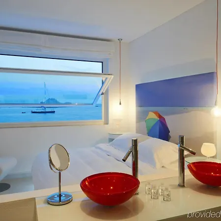 페타소스 비치 앤 스파 호텔 Platys Gialos (Mykonos)
